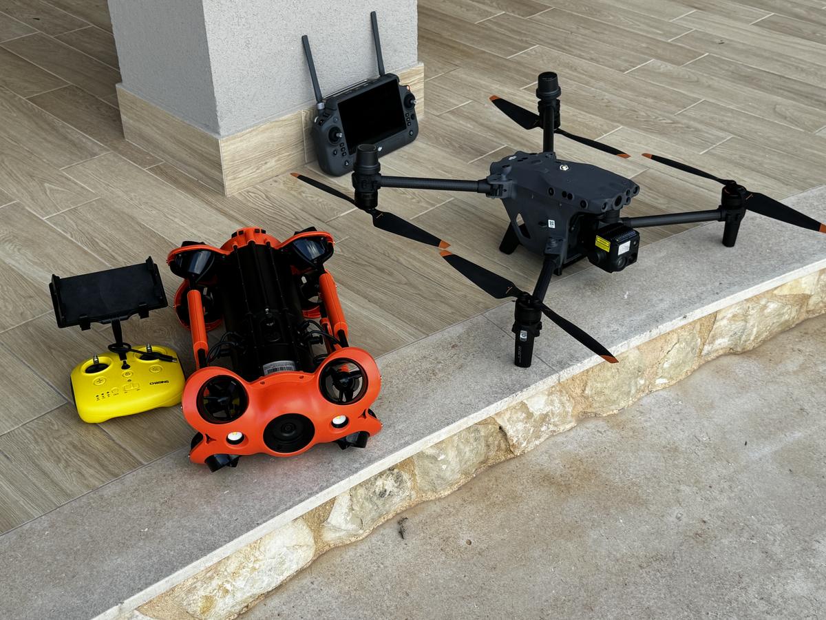 DJI Matrice 30T e drone subacqueo Chasing M2 Pro